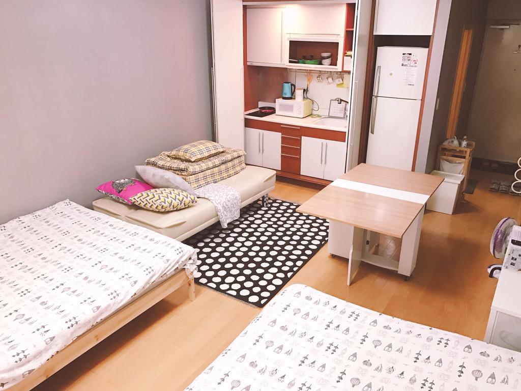 Jyp House *
