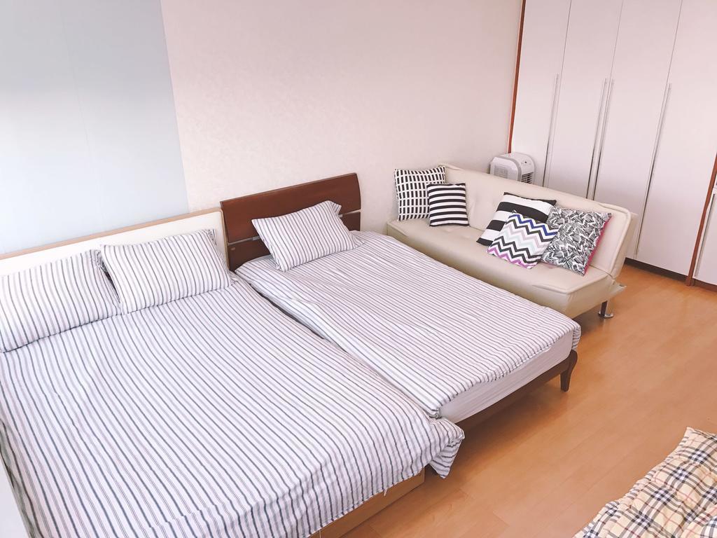 Jyp House *
